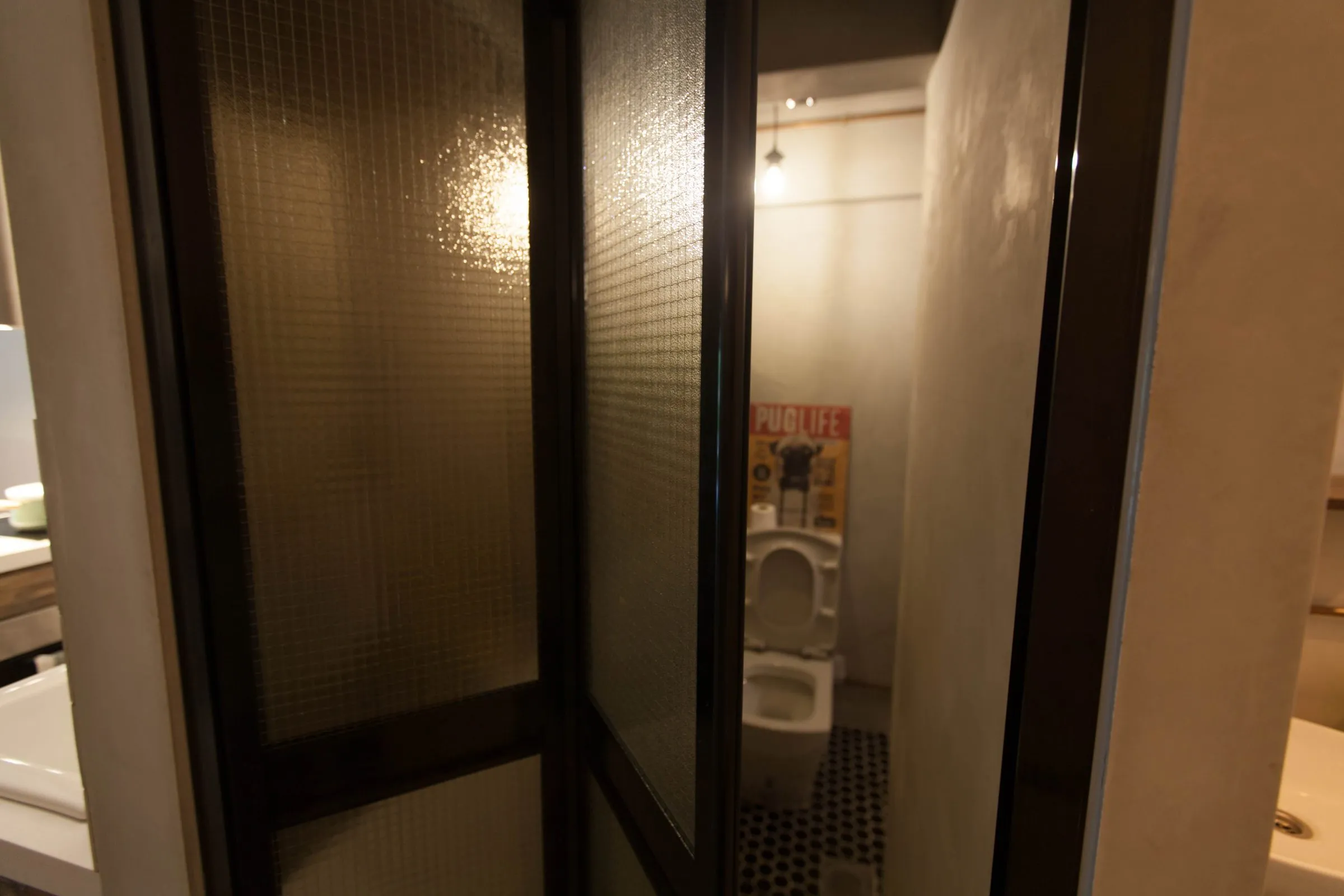 Commonwealth Blk 111 — photo 24