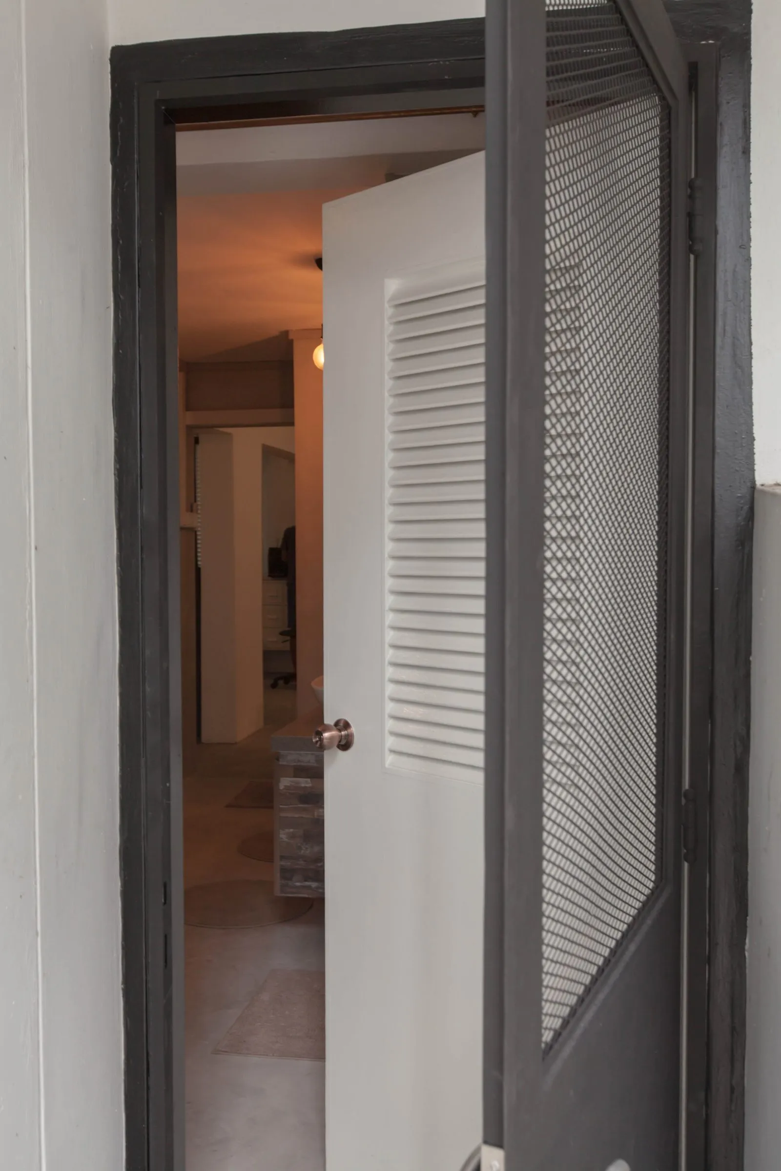 Commonwealth Blk 111 — photo 25