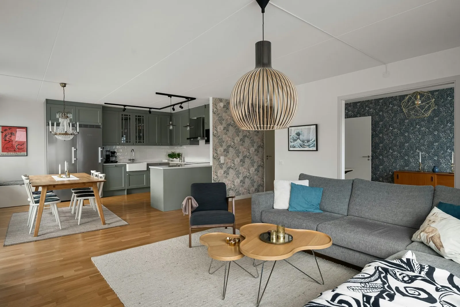 Executive apartment and maisonette renovation package by Home Reno